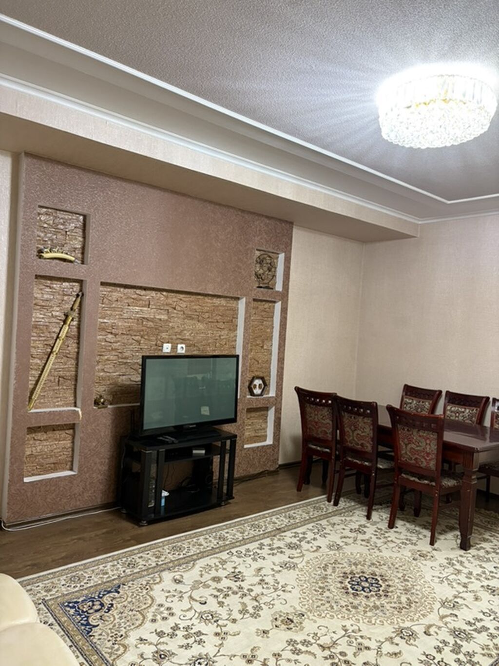 Сдается 107 кв м 3-х комнатная квартира. Район Орто-сай рынок: фото 2