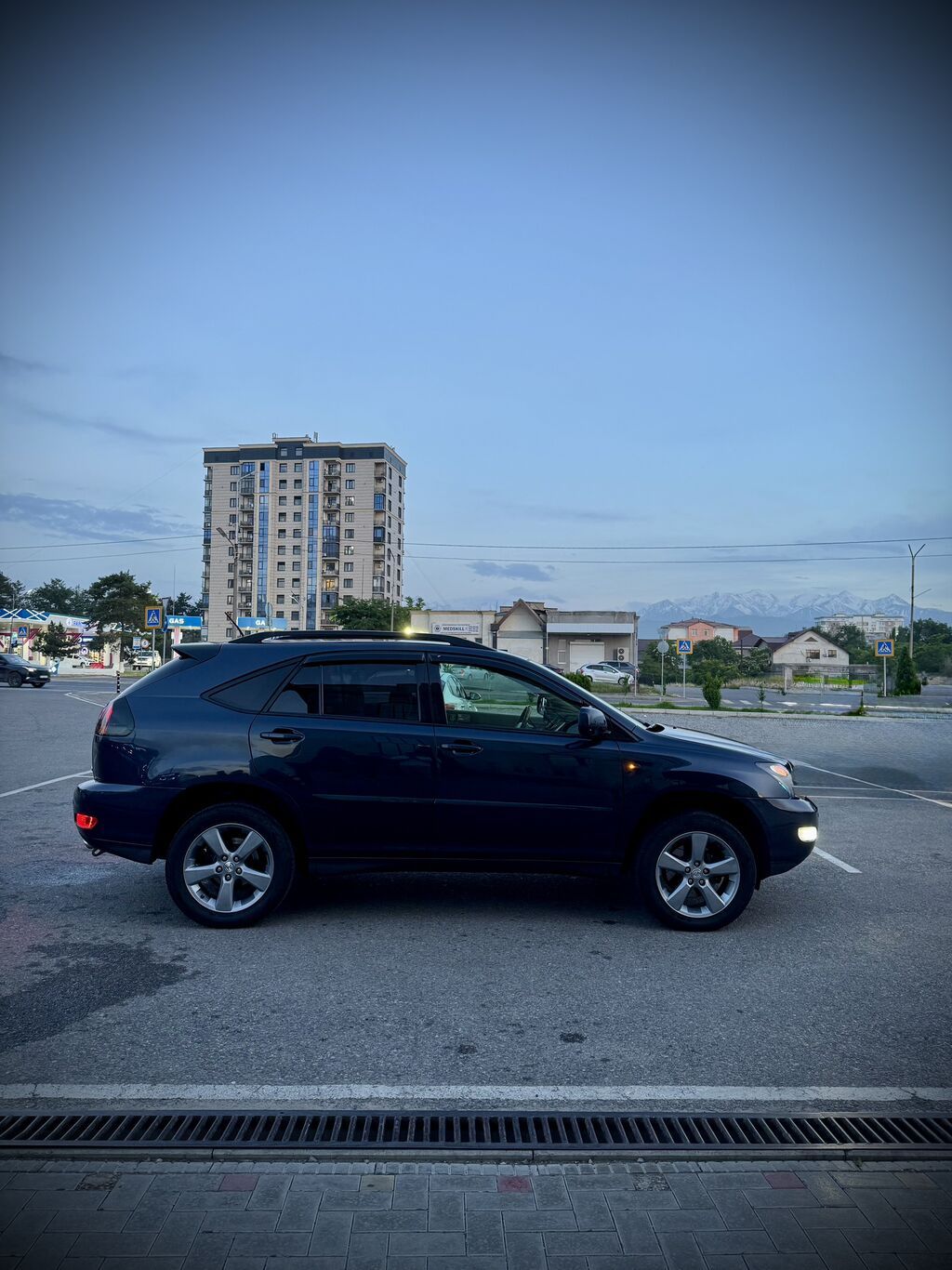 Lexus RX: 2006 г., 3 л, Автомат, Газ, Кроссовер: фото 4