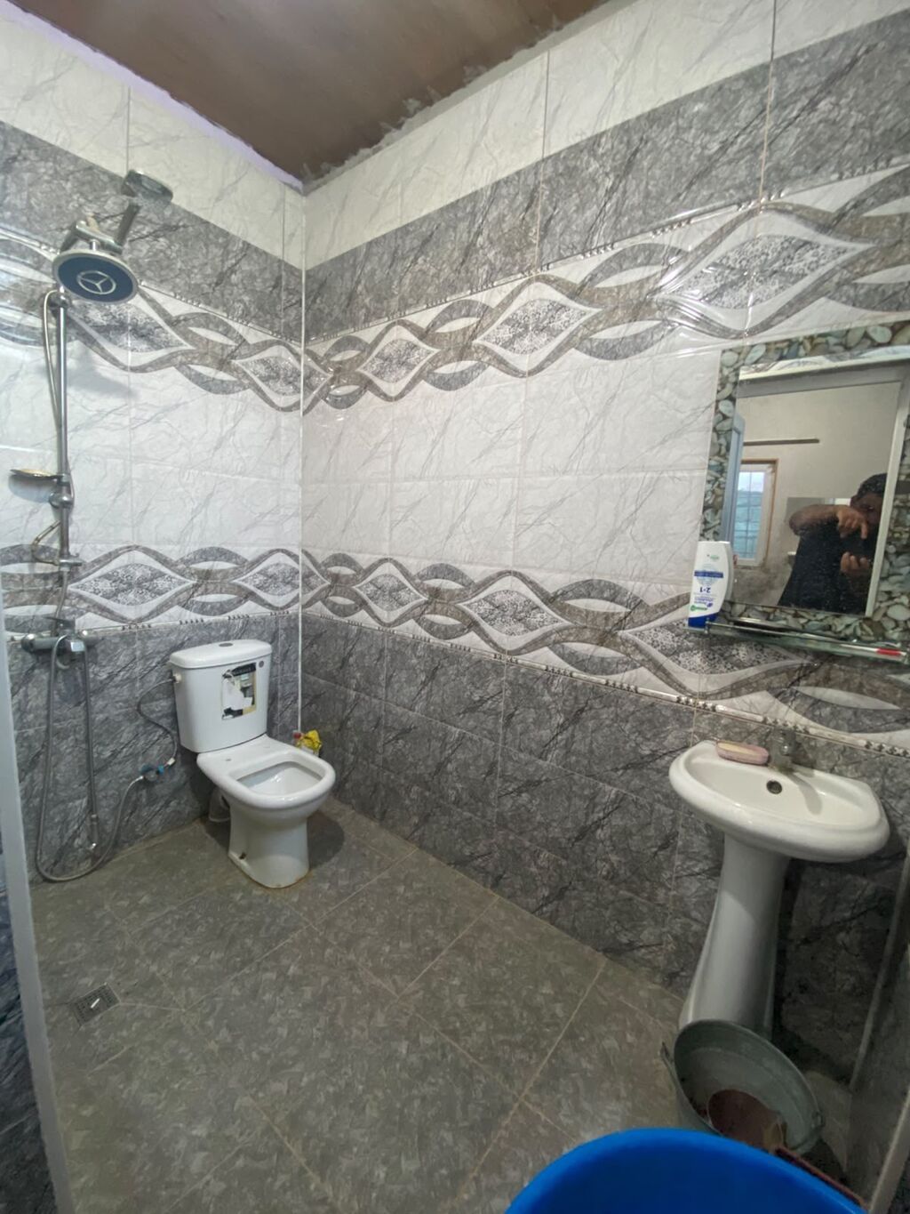 3 otaqlı, 75 kv. m, Yeni təmirli