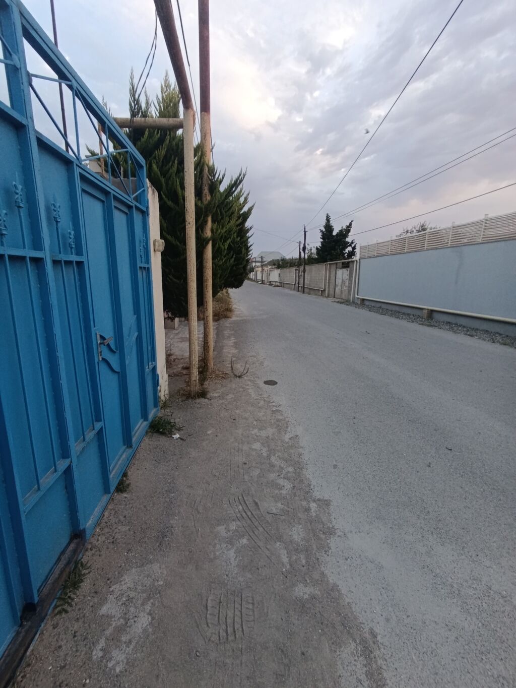 Hövsan qəs. 3 otaqlı, 80 kv. m, Orta təmir