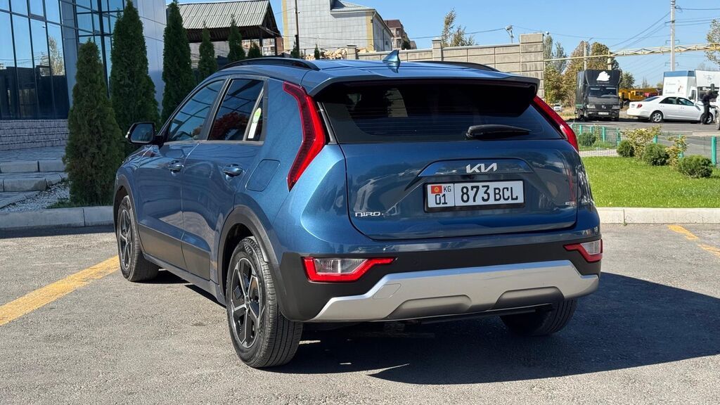 Kia Niro: 2022 г., 1.6 л, Автомат, Гибрид, Кроссовер: фото 4