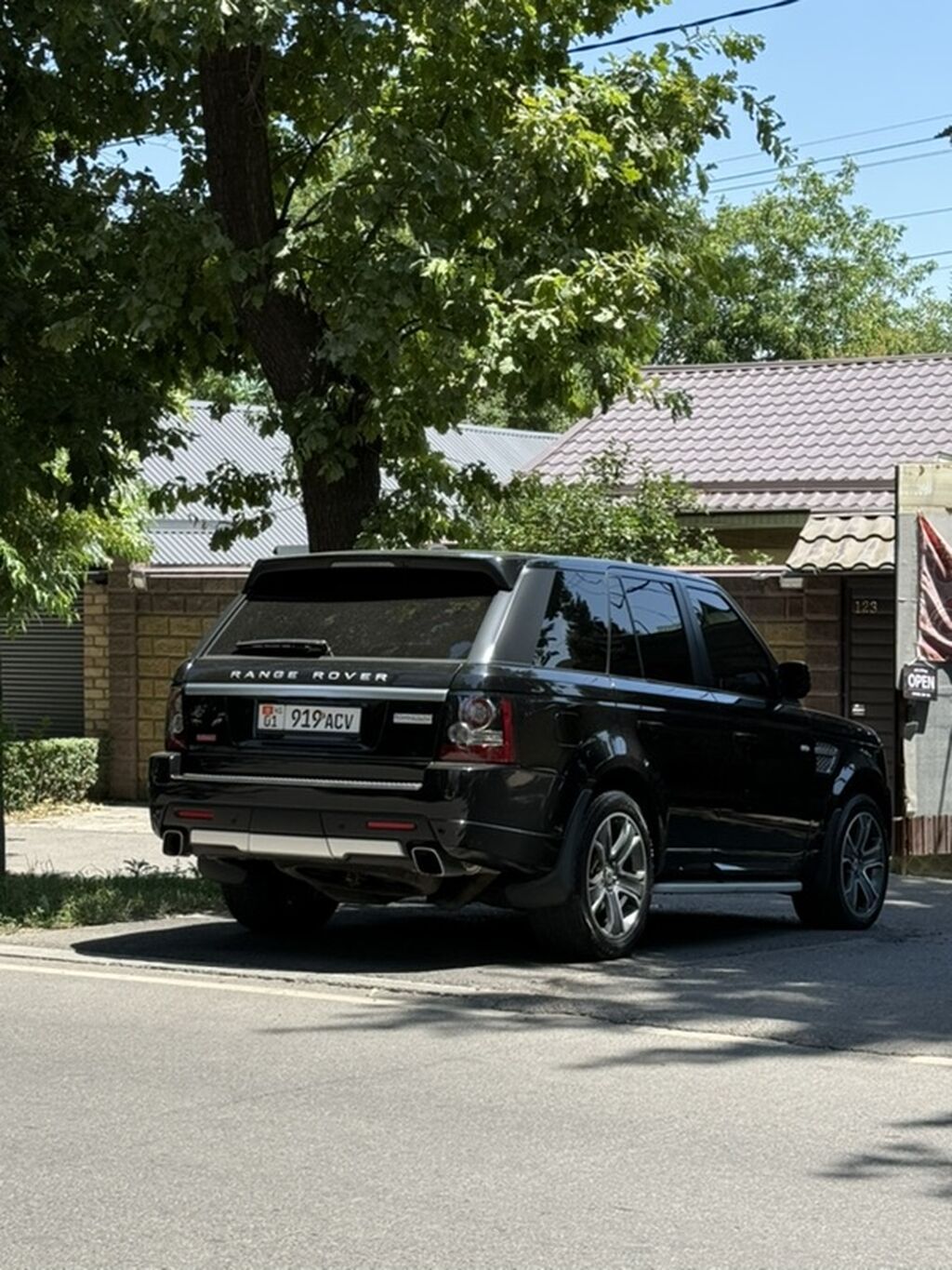 Land Rover Range Rover Sport: 2012 г., 5 л, Автомат, Бензин, Внедорожник: фото 6