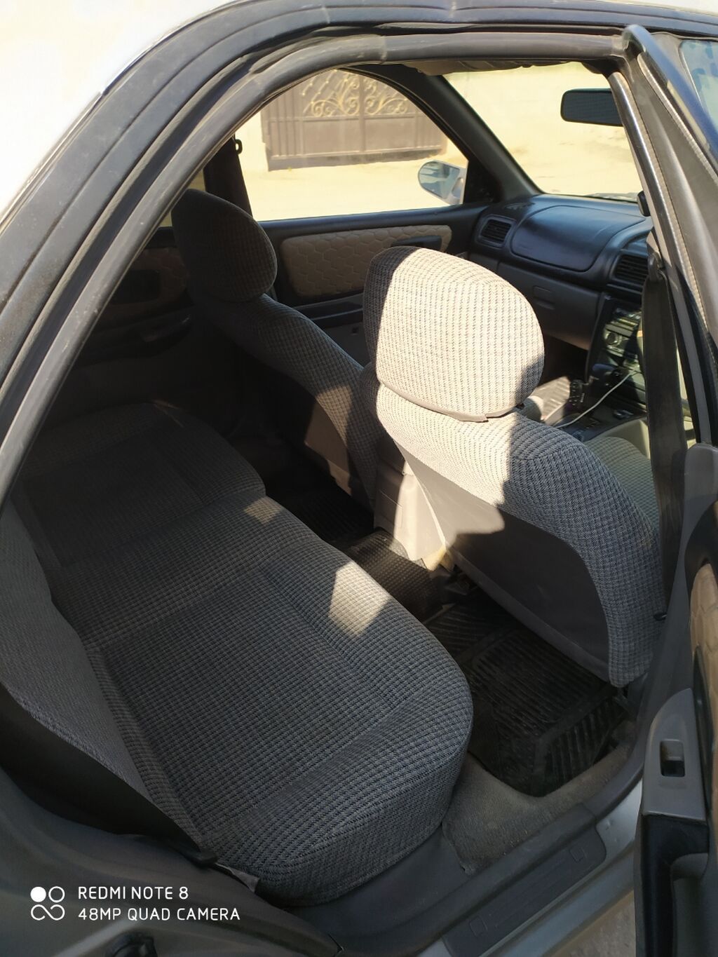 Subaru Impreza: 1999 г., 2 л, Автомат, Бензин, Универсал: фото 4