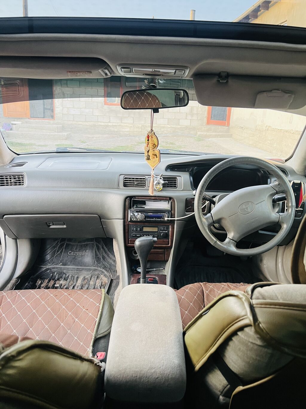 Toyota Camry: 1998 г., 2.2 л, Автомат, Бензин, Седан: фото 8
