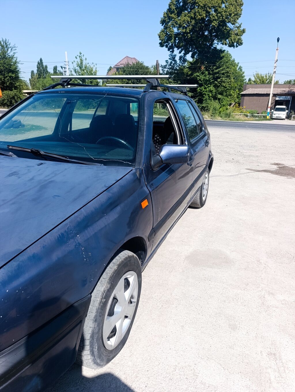 Volkswagen Golf: 1995 г., 1.6 л, Механика, Бензин, Хэтчбэк: фото 4