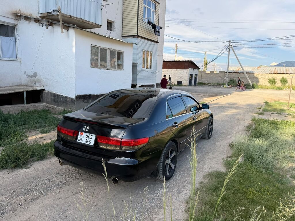 Honda Accord: 2003 г., 3 л, Седан: фото 2