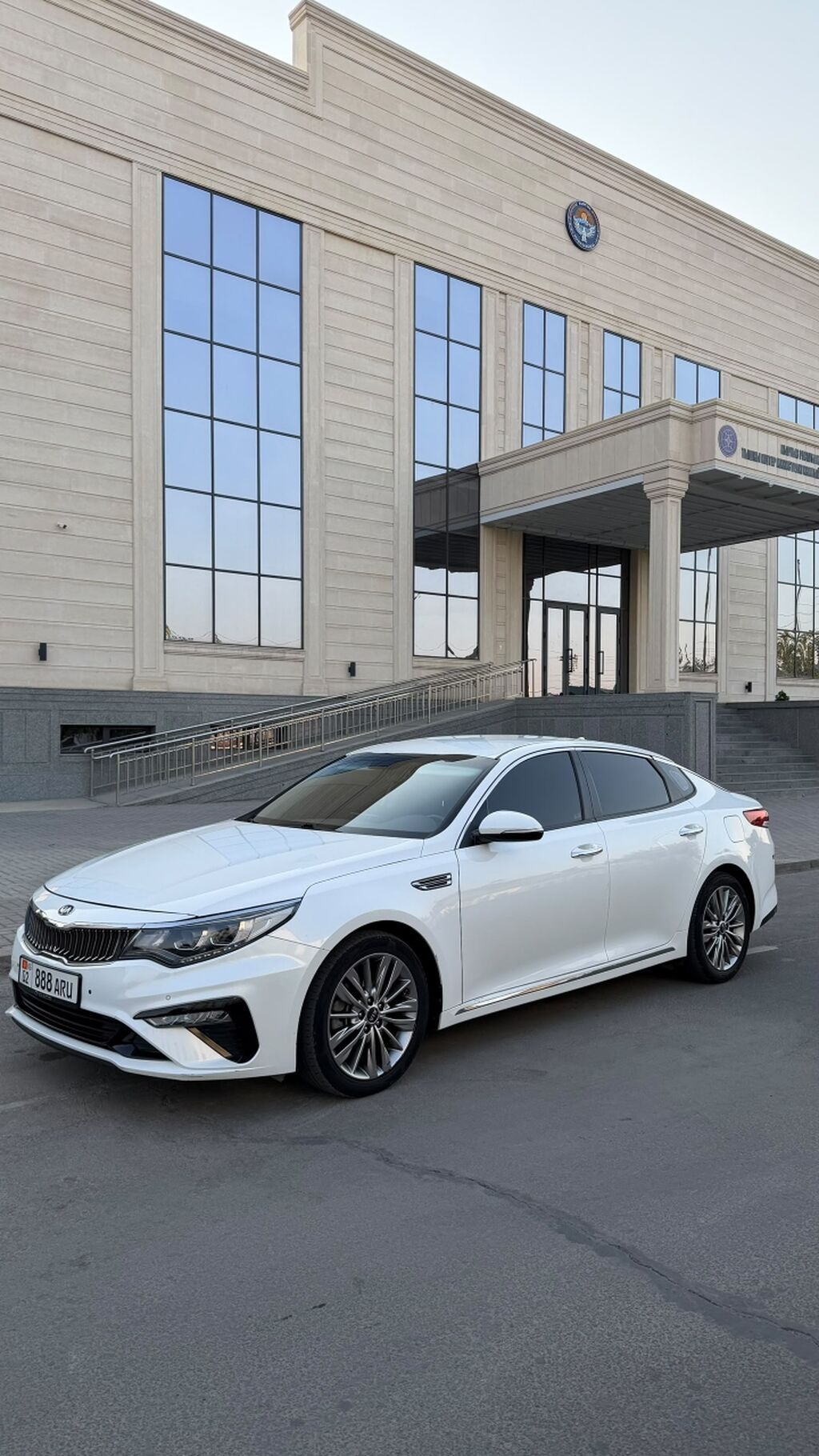 Kia K5: 2018 г., 2 л, Автомат, Бензин, Седан: фото 2