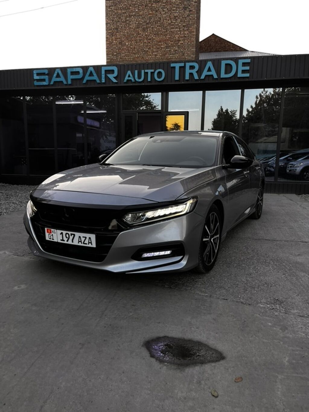 Honda Accord: 2018 г., 1.5 л, Автомат, Бензин, Седан: фото 1