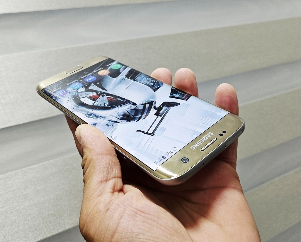 Samsung Galaxy S7 Edge, Б/у, 64 ГБ, цвет - Золотой, 1 SIM, 2 SIM — фото 7