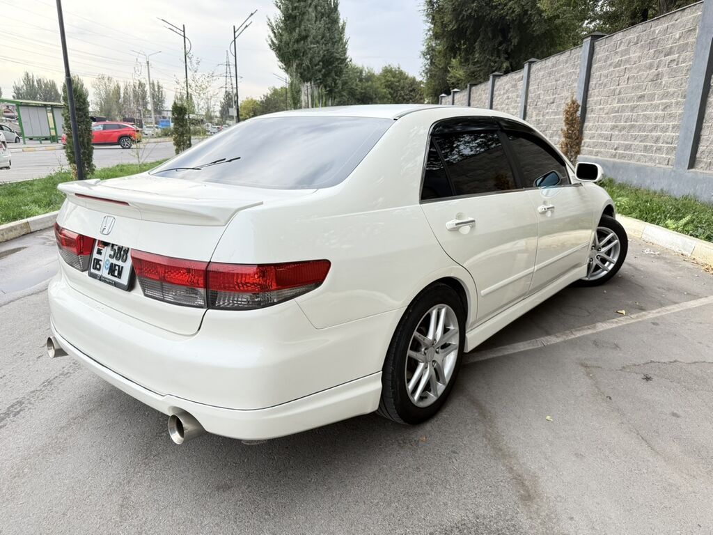 Honda Inspire: 2003 г., 3 л, Автомат, Газ, Седан: фото 3