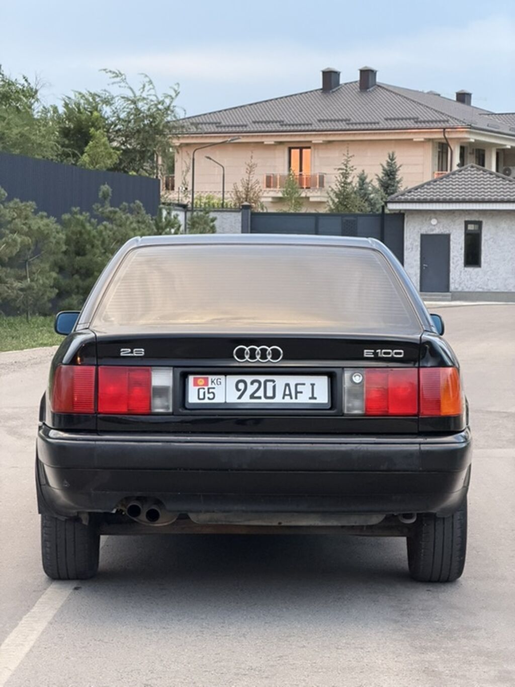 Audi 100: 1993 г., 2.6 л, Механика, Бензин, Седан: фото 7