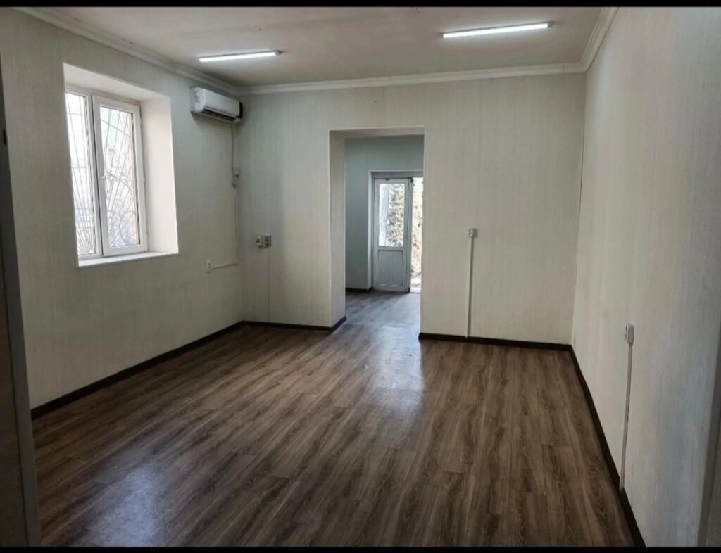 Продажа офисов 80 м², Без ремонта, Без мебели, Частный дом, 1 этаж: фото 3