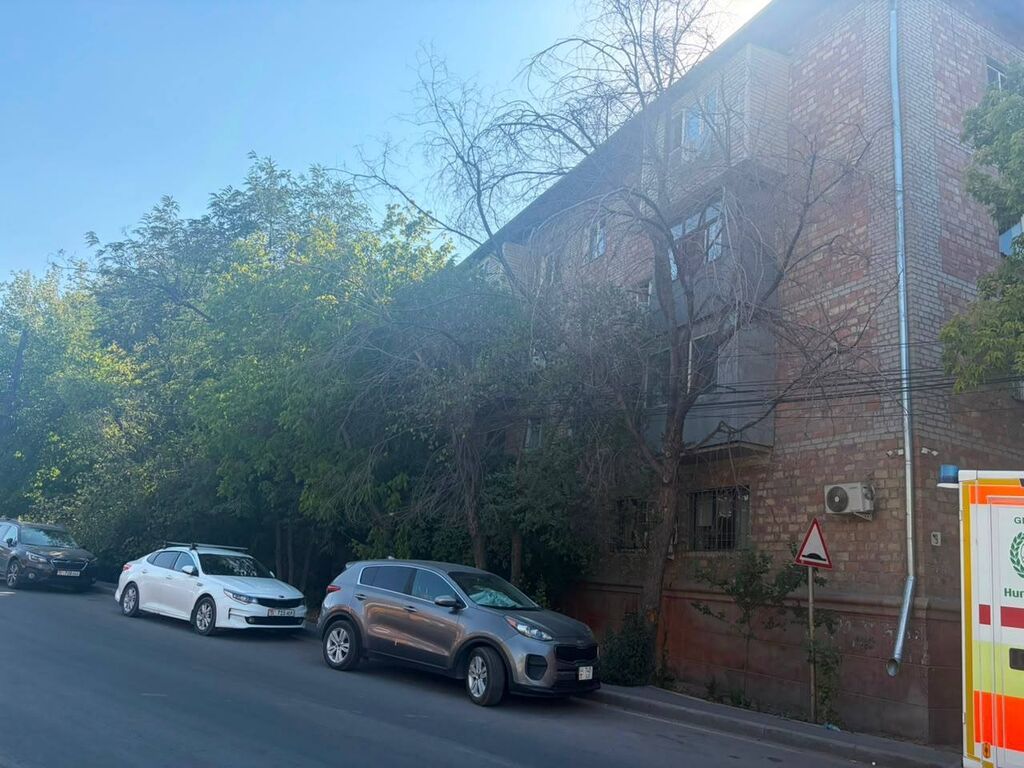 2 комнаты, 43 м², Юг-2 мкр Индивидуалка, 1 этаж, Евроремонт: фото 4
