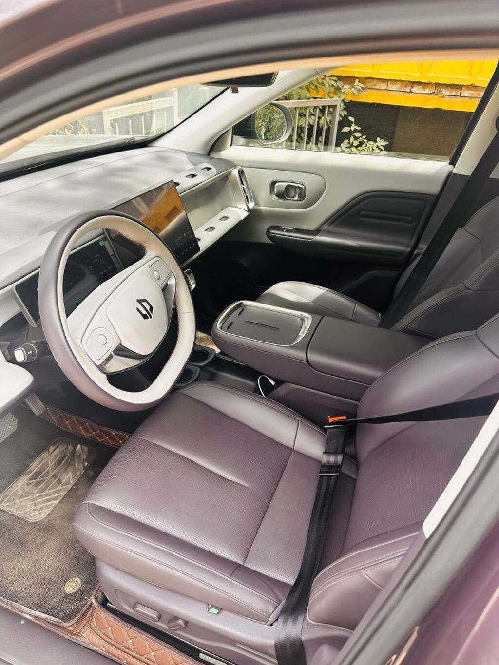 LEAPMOTOR B 10 электрический кроссовер - Кузов: 5‑дверный кроссовер: фото 5