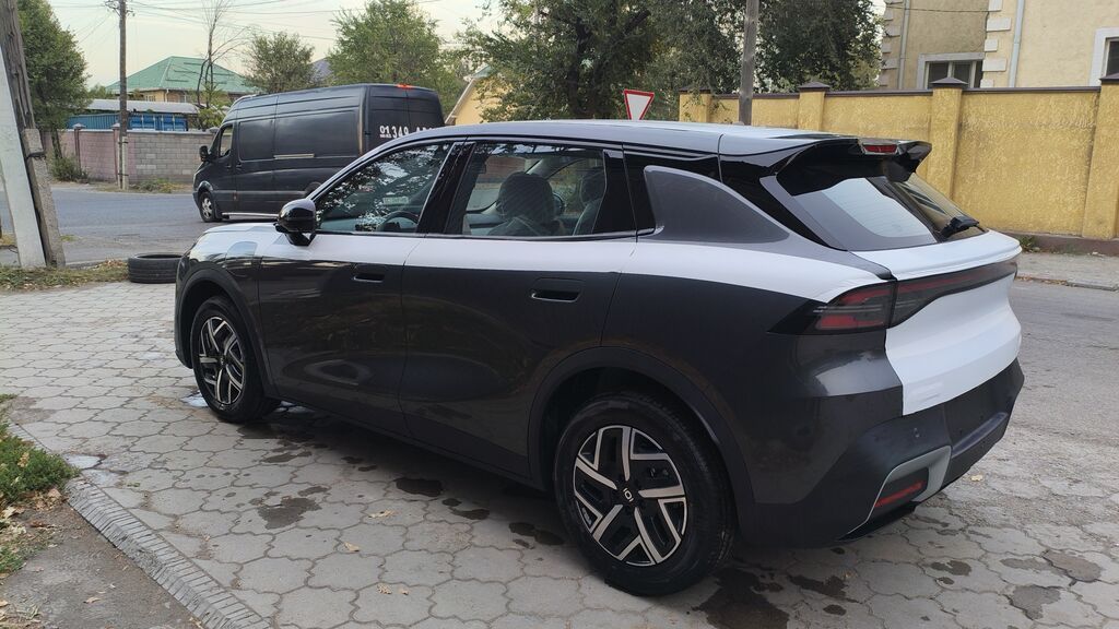 Changan Qiyuan Q05: 2026 г., Автомат, Электромобиль, Кроссовер: фото 2