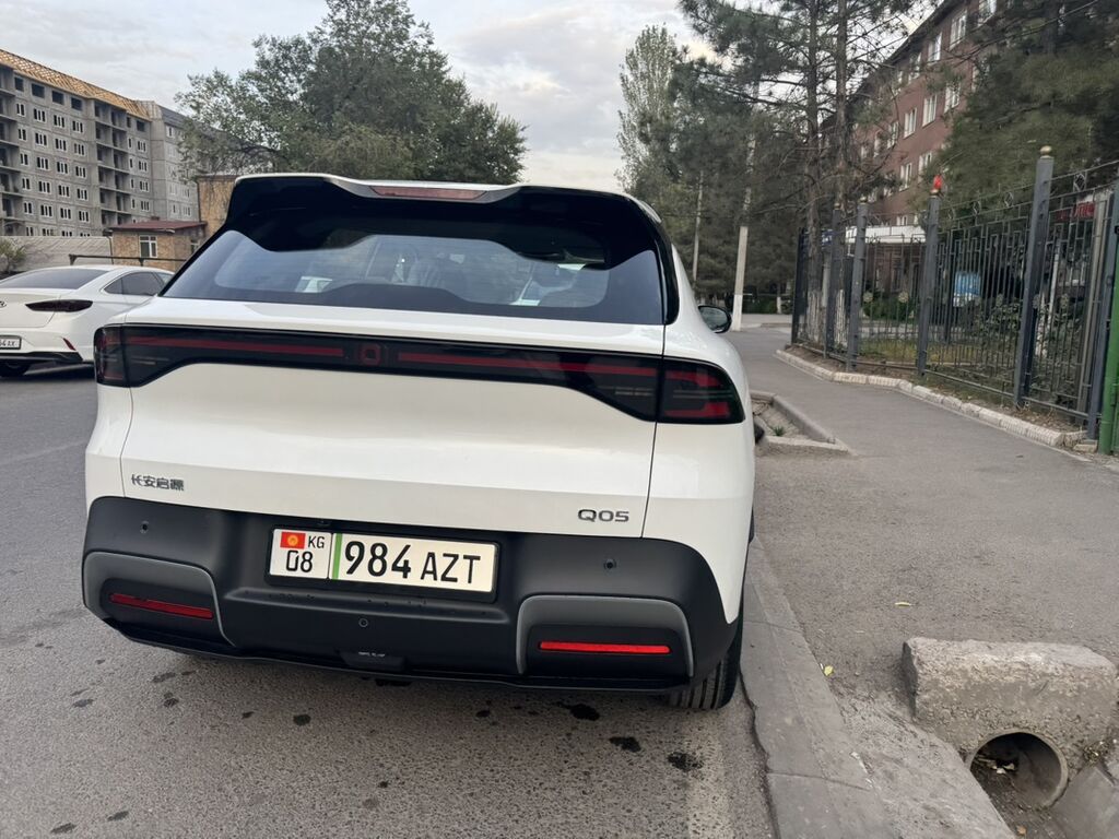 Changan Qiyuan Q05: 2026 г., Автомат, Электромобиль, Кроссовер: фото 3