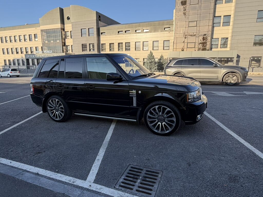 Land Rover Range Rover: 2012 г., 4.4 л, Типтроник, Дизель, Внедорожник: фото 2