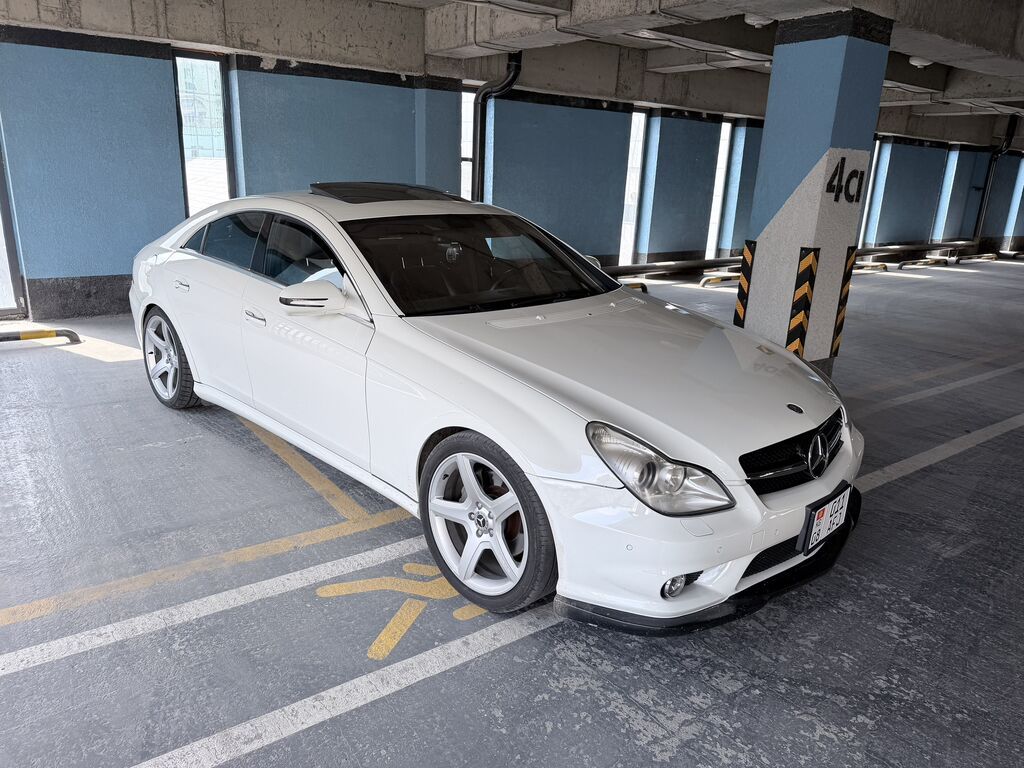 Mercedes-Benz CLS-Class AMG: 2008 г., 5.5 л, Автомат, Бензин, Седан: фото 5