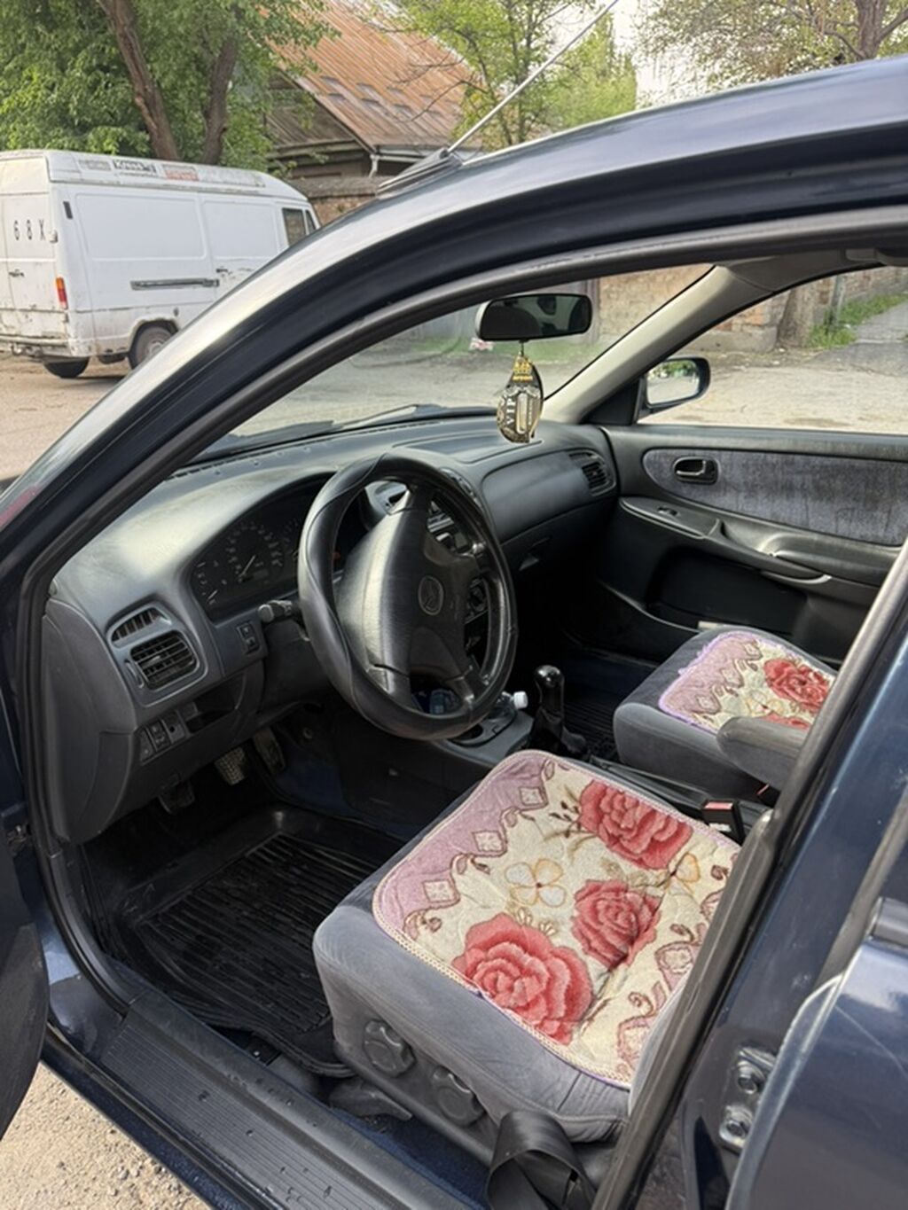 Mazda 626: 1997 г., 1.8 л, Бензин, Седан: фото 5
