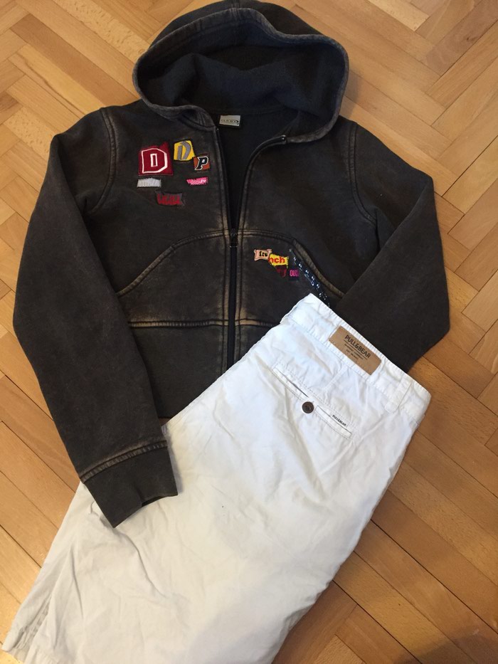 Ženske pantalone: POSEBNA PONUDA DANAS 900
Obe stvari
Crop top l
Bermude l na lalafo.rs POSEBNA PONUDA DANAS 900
Obe stvari
Crop top l
Bermude l - Vrbas