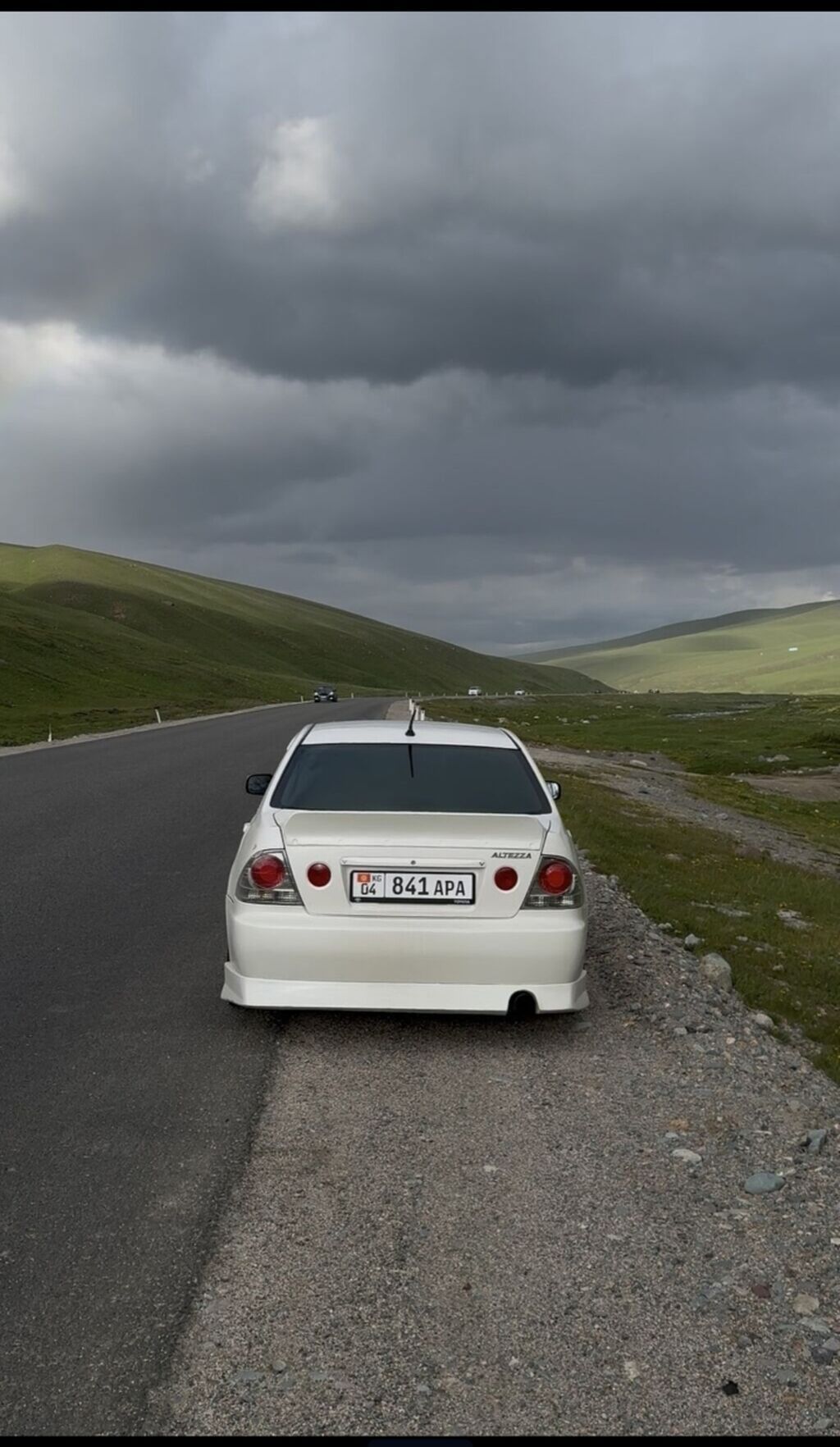 Toyota Altezza: 2001 г., 2 л, Автомат, Бензин, Седан: фото 4