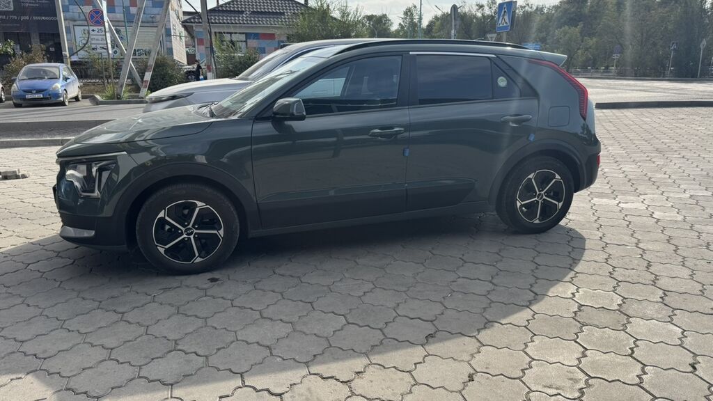 Kia Niro: 2022 г., 1.6 л, Робот, Гибрид, Кроссовер: фото 7