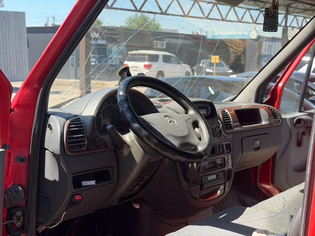 Mercedes-Benz Спринтер: 2003 г., 2.2 л, Механика, Дизель, Фургон: фото 7