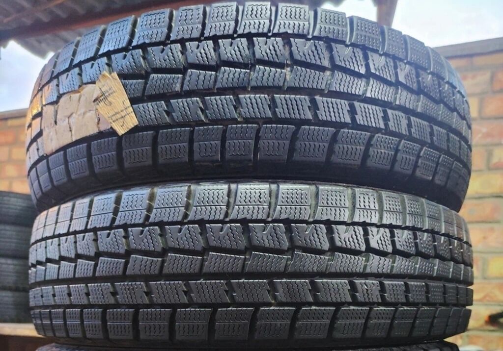 195/65/R15 2шт,Япония,Dunlop,эки донголок,пара,липучка,зима: 6000 KGS ...
