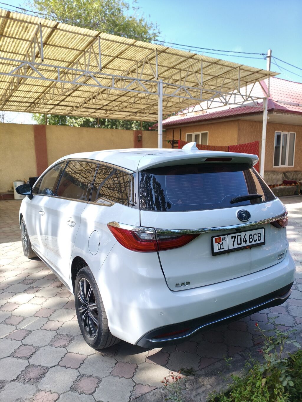 BYD Song Max: 2020 г., 1.5 л, Автомат, Гибрид, Кроссовер: фото 4