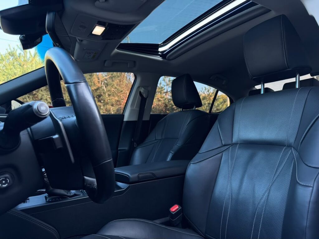 Lexus ES: 2023 г., 2.5 л, Автомат, Гибрид, Седан: фото 8