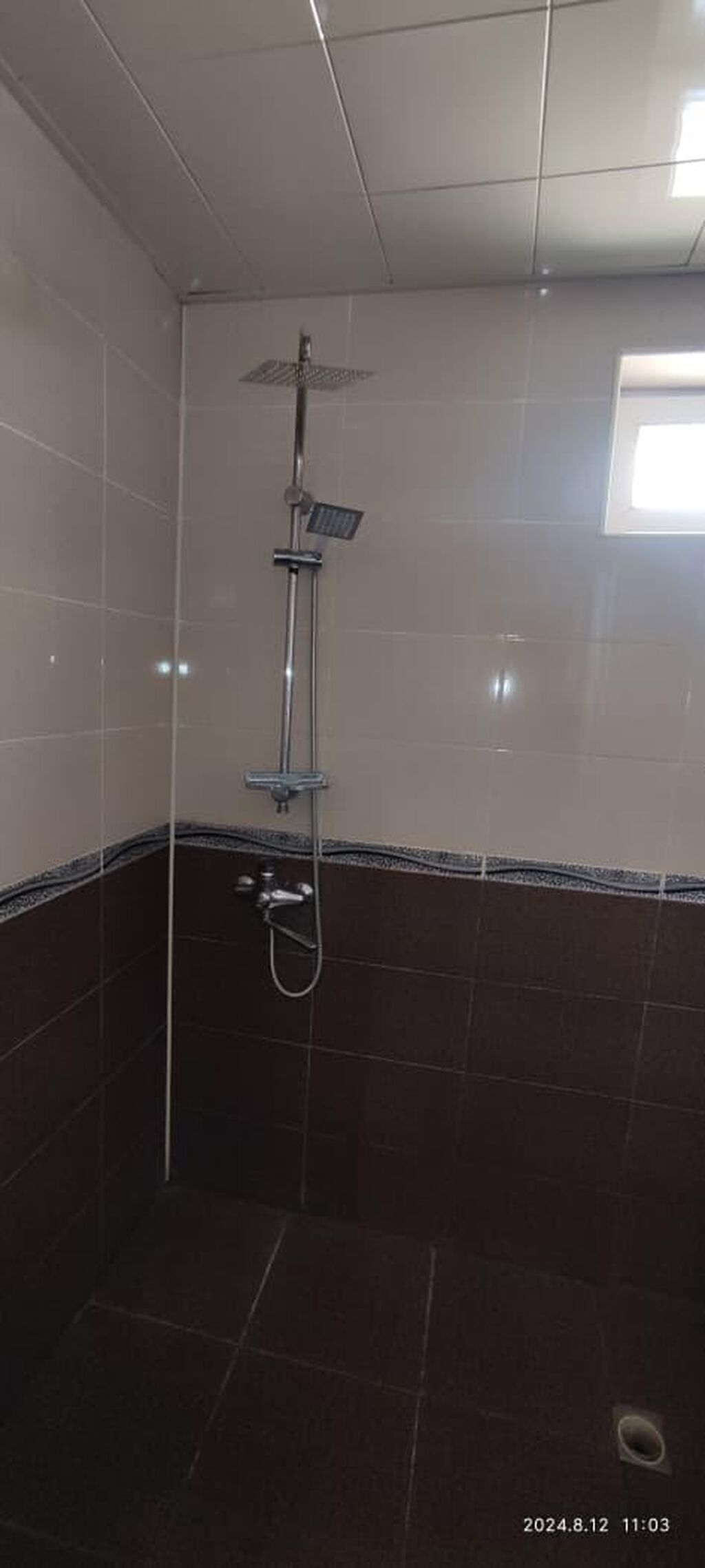 Satılır Həyətyanı torpaq sahəsi olan fərdi yaşayış evi - Təkmərtəbəli