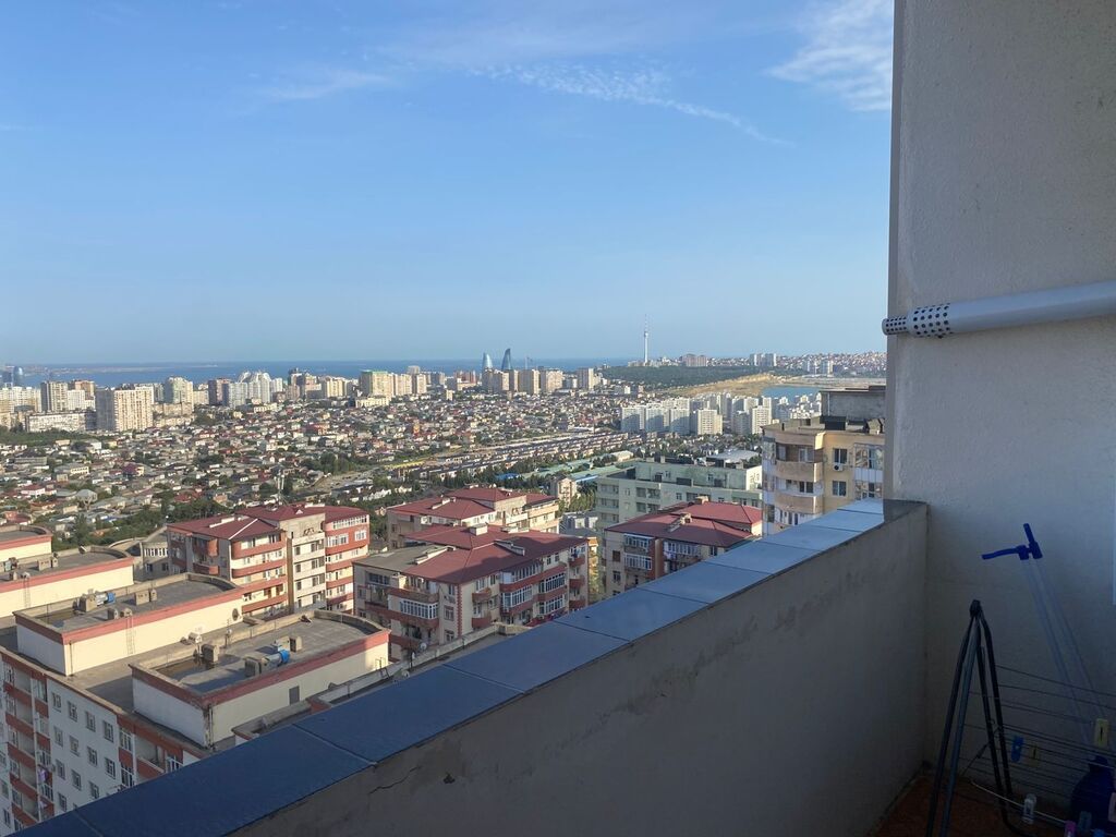 3 otaqlı, 156 kv. m