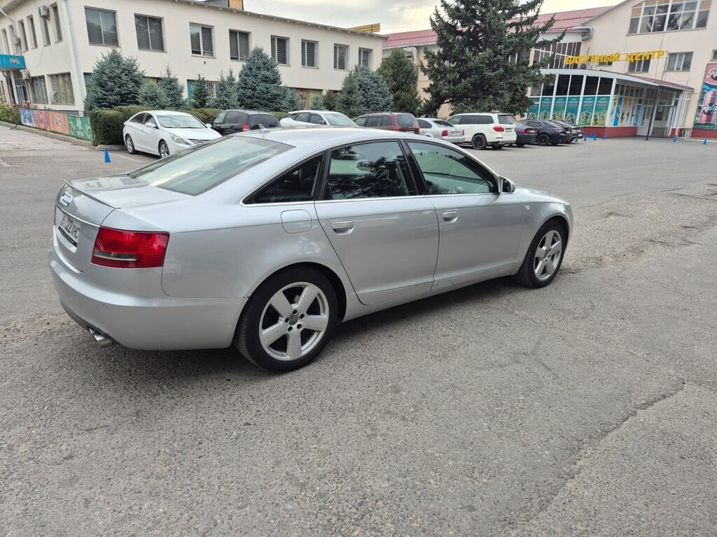 Audi A6: 2005 г., 3.2 л, Автомат, Бензин, Седан: фото 2