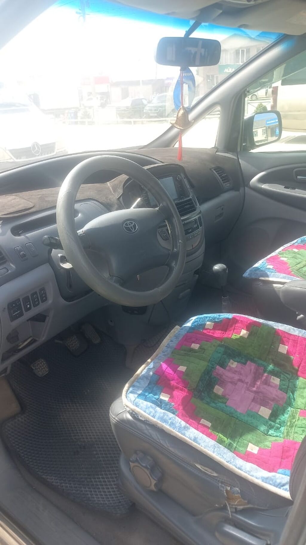Toyota Previa: 2003 г., 2.4 л, Механика, Газ, Минивэн: фото 5