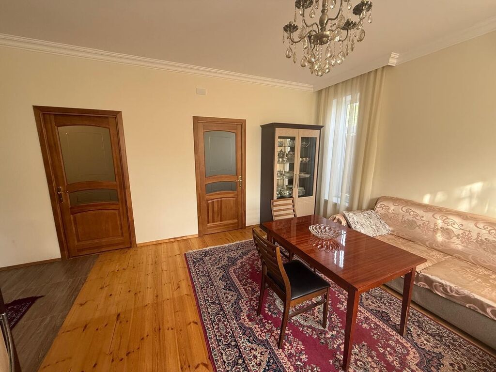 75 kv. m, 3 otaqlı, İnternet, Telefon, Qaz