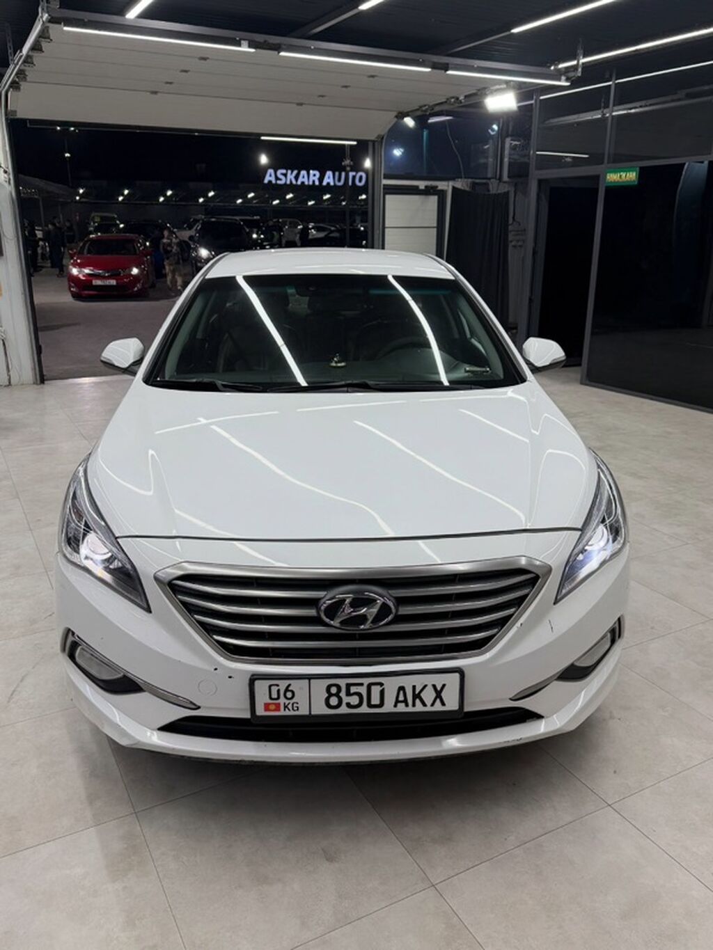 Hyundai Sonata: 2017 г., 2 л, Автомат, Бензин, Седан: фото 3