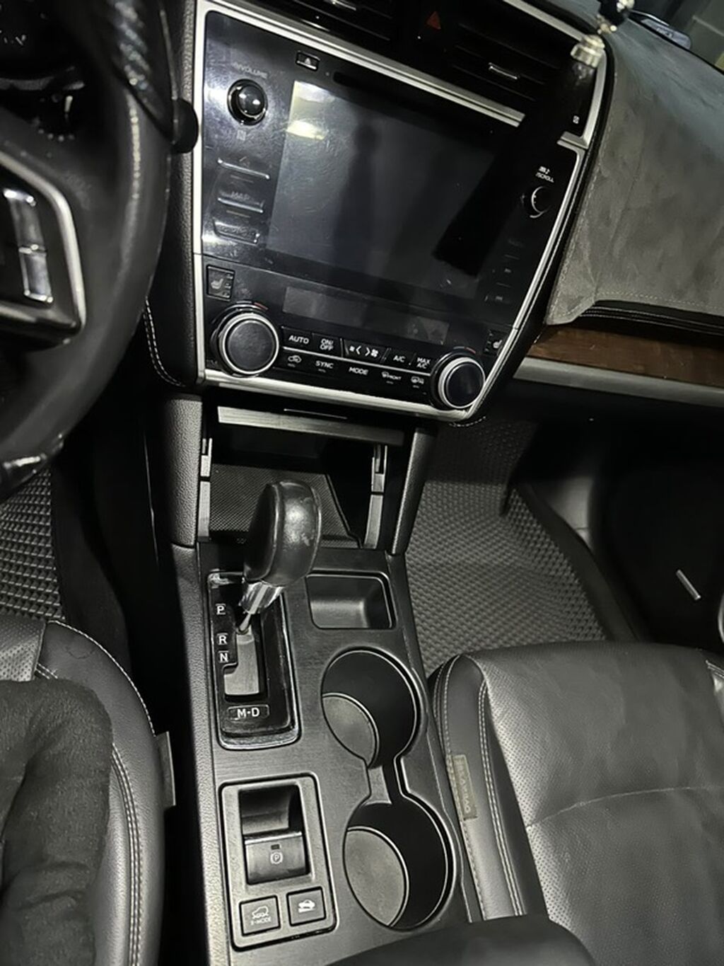 Subaru Outback: 2018 г., 2.5 л, Автомат, Бензин, Универсал: фото 6