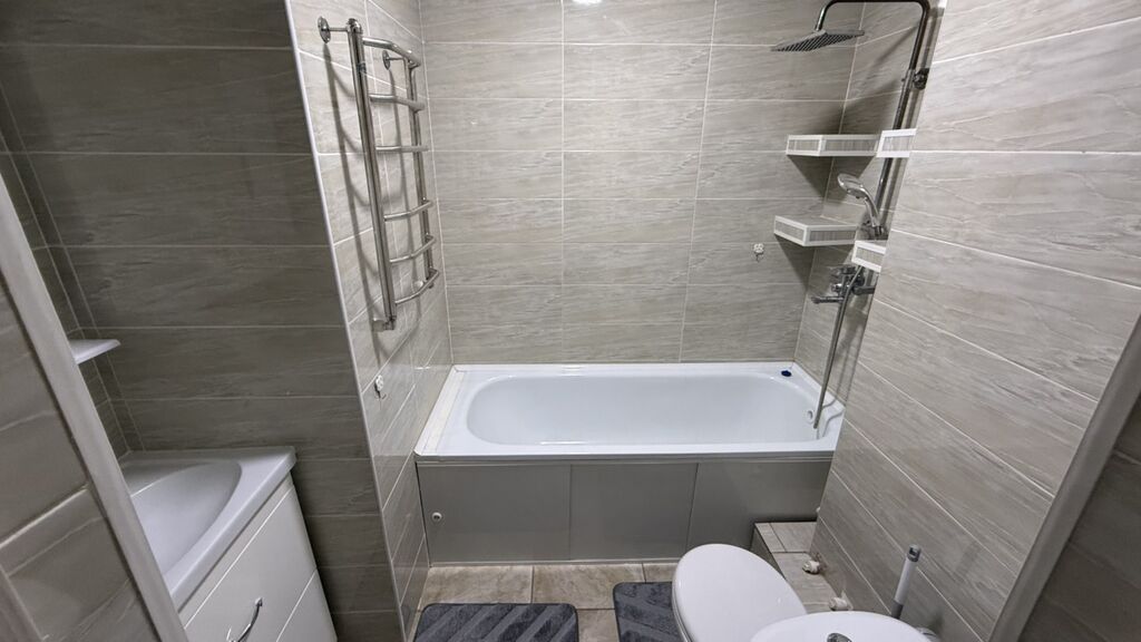 Сдам просторную светлую квартиру в центре Бишкека, 78 м²: фото 5