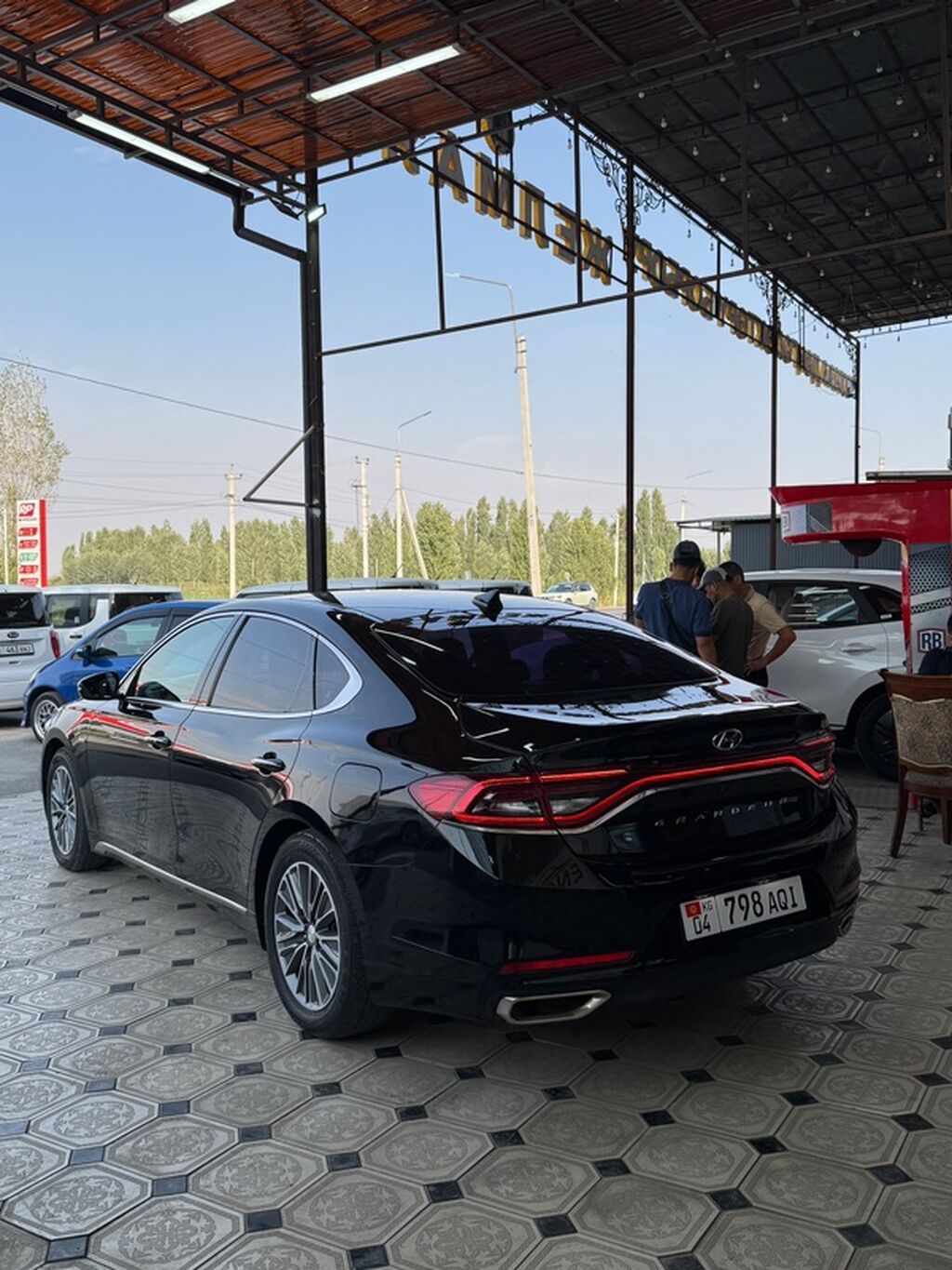 Hyundai Grandeur: 2019 г., 2.4 л, Автомат, Гибрид, Седан: фото 3