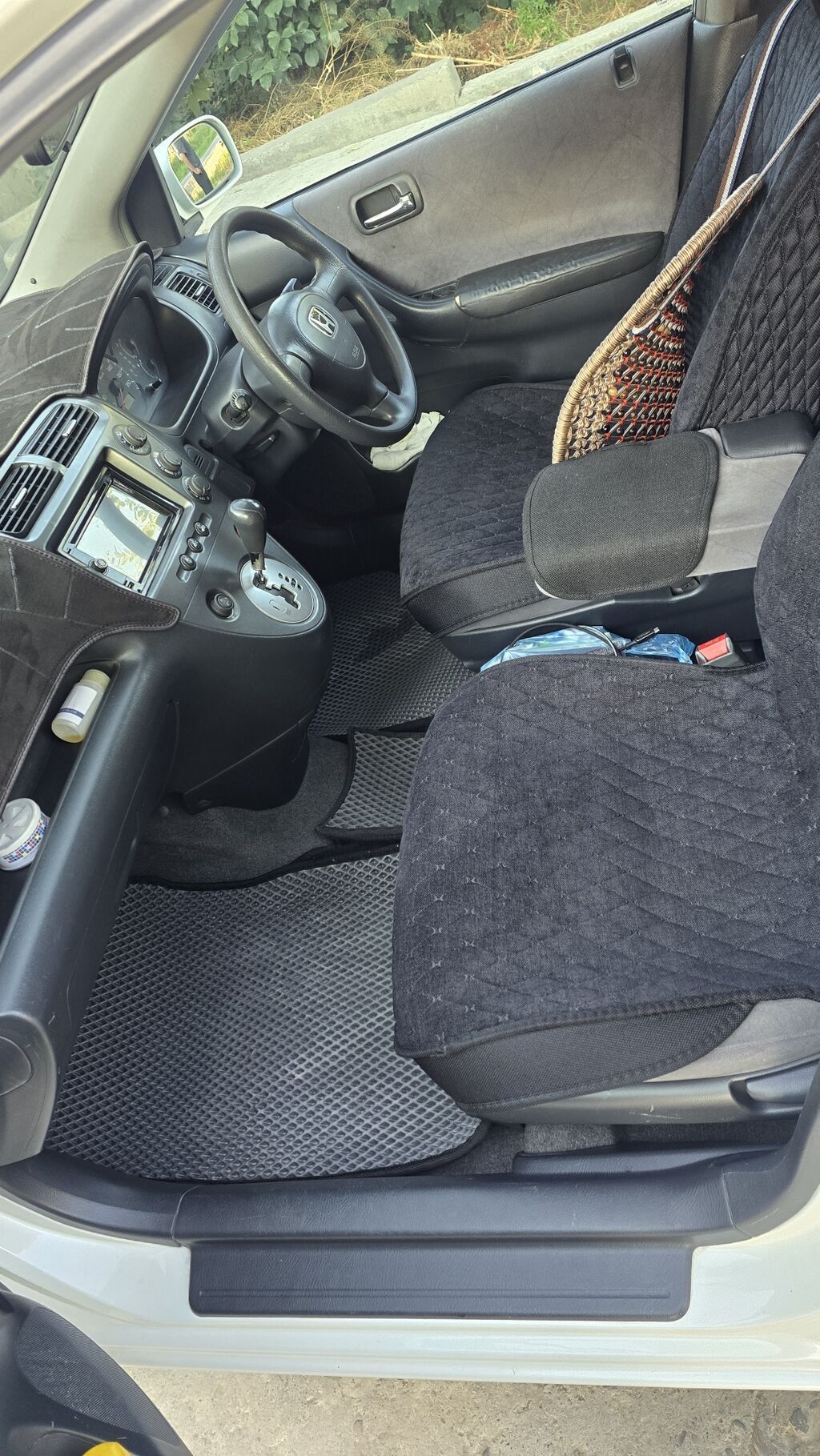 Honda Civic: 2003 г., 1.5 л, Автомат, Бензин, Хэтчбэк: фото 5