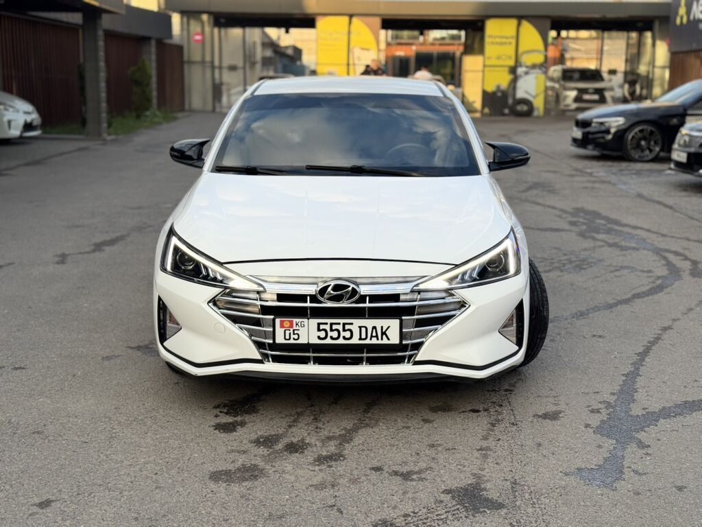 Hyundai Avante: 2019 г., 1.6 л, Вариатор, Бензин, Седан: фото 4