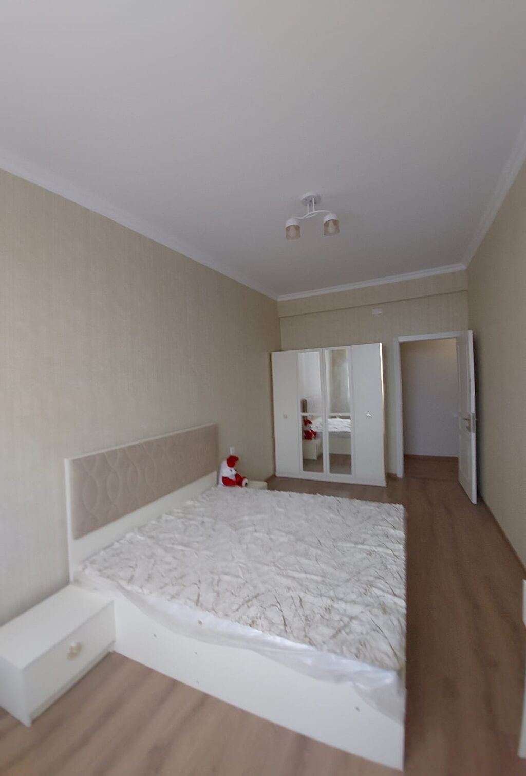 2 otaqlı, Yeni tikili, 62 kv. m