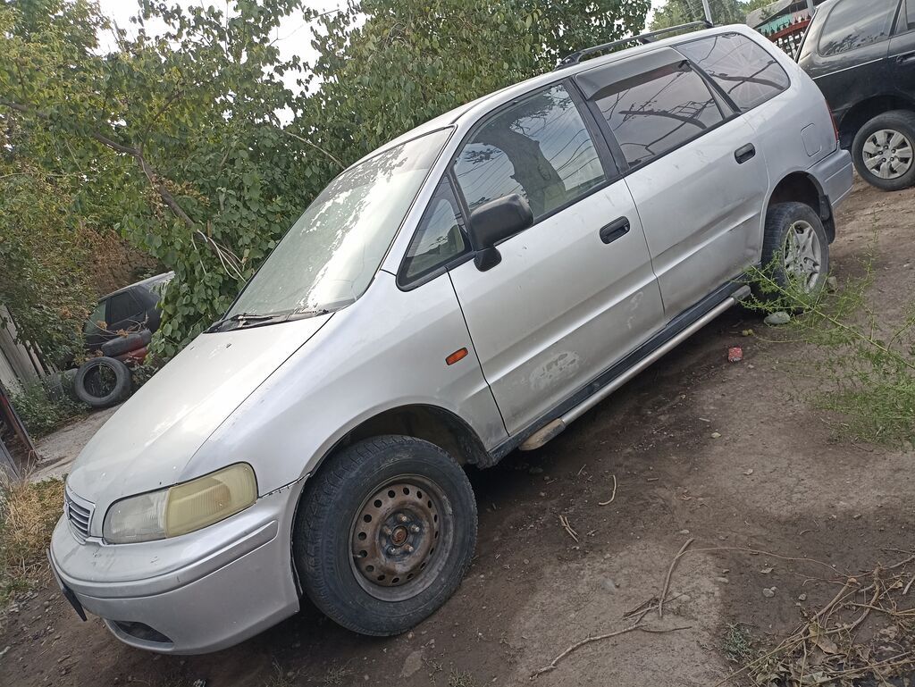 Продам Honda Odyssey 1996 г., не заводится: фото 2