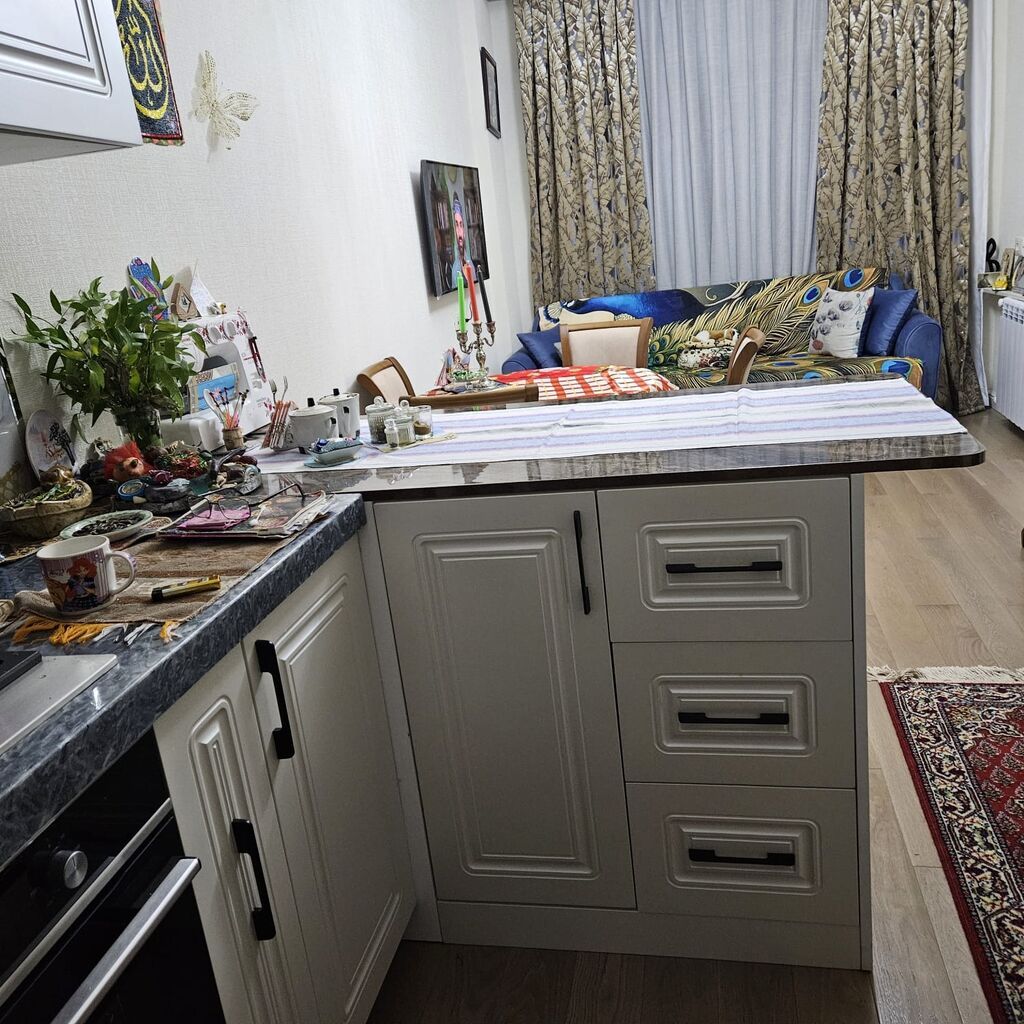 Yasamal, Studiya, Yeni tikili, m. İnşaatçılar, 37 kv. m