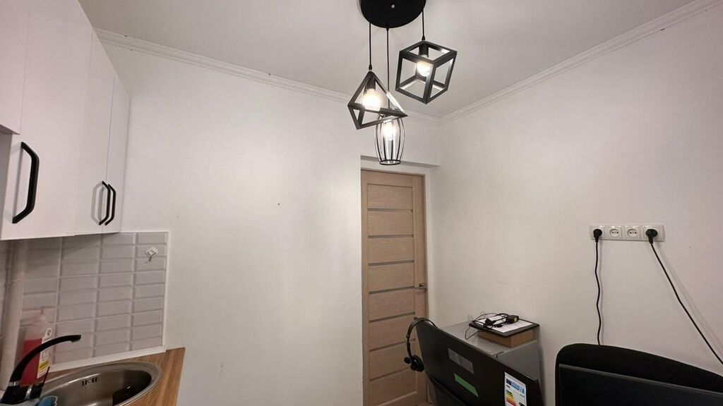 1 комната, 30 м², Душанбинка 106 серия, 1 этаж, Евроремонт: фото 6