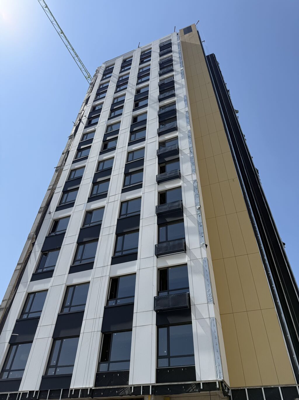 2 комнаты, 81 м², Восток-5 мкр Элитка, 11 этаж, ПСО (под самоотделку): фото 3