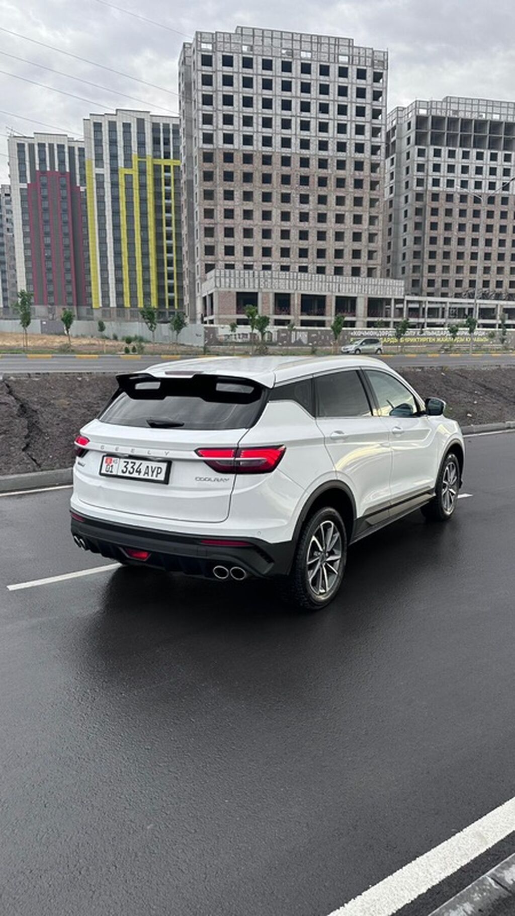 Geely Coolray: 2023 г., 1.5 л, Автомат, Бензин, Кроссовер: фото 4