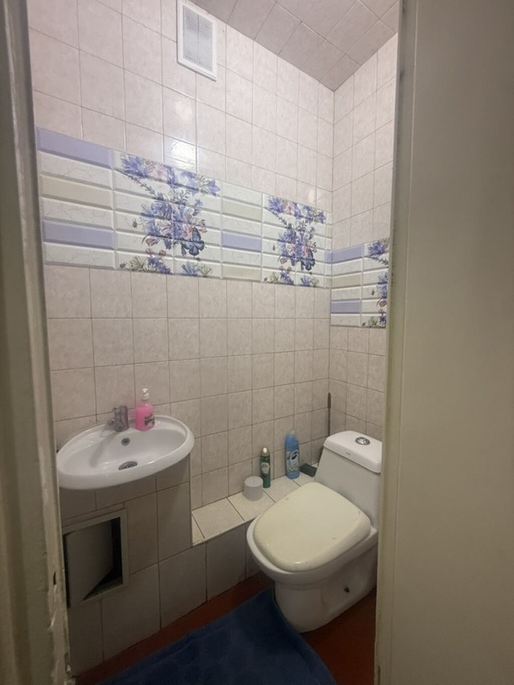 3 комнаты, 63 м², Боконбаева/Уметалиева 105 серия, 1 этаж: фото 3
