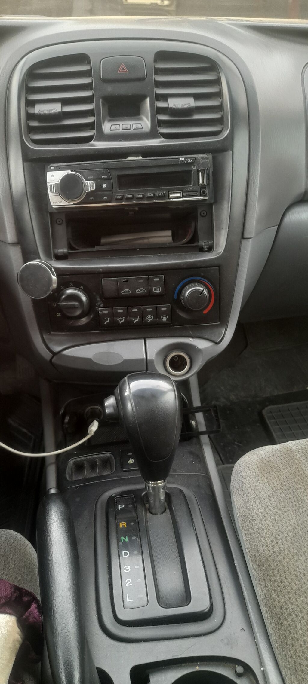 Kia Magentis: 2003 г., 2 л, Газ, Седан: фото 5