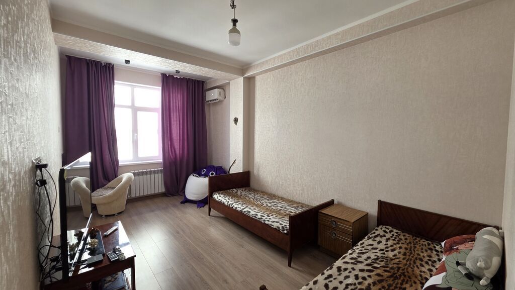 1 комната, 42 м², Аламедин-1 мкр Элитка, 5 этаж, Евроремонт: фото 2